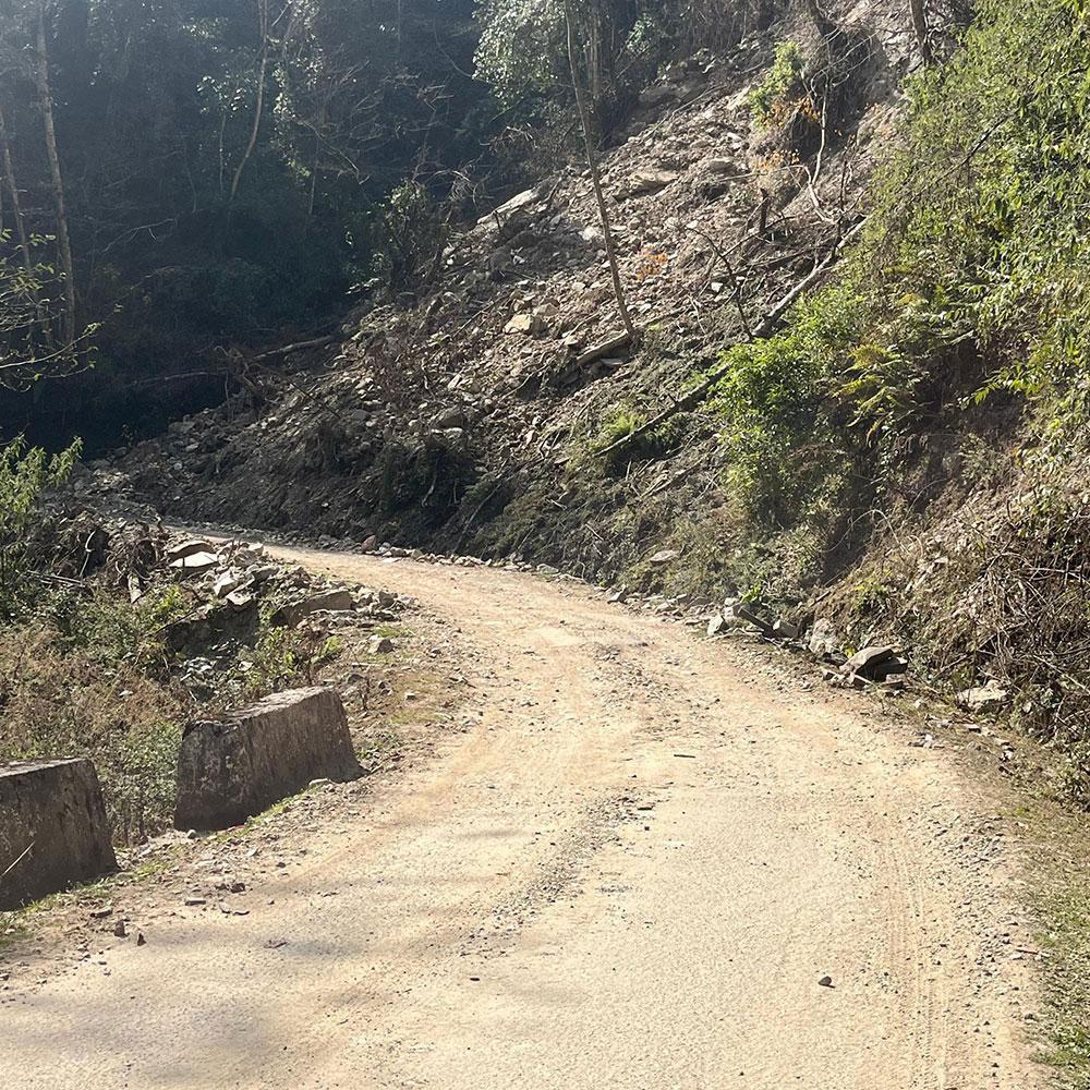 Race against monsoon to fix Punakha&ndash;Gasa highway